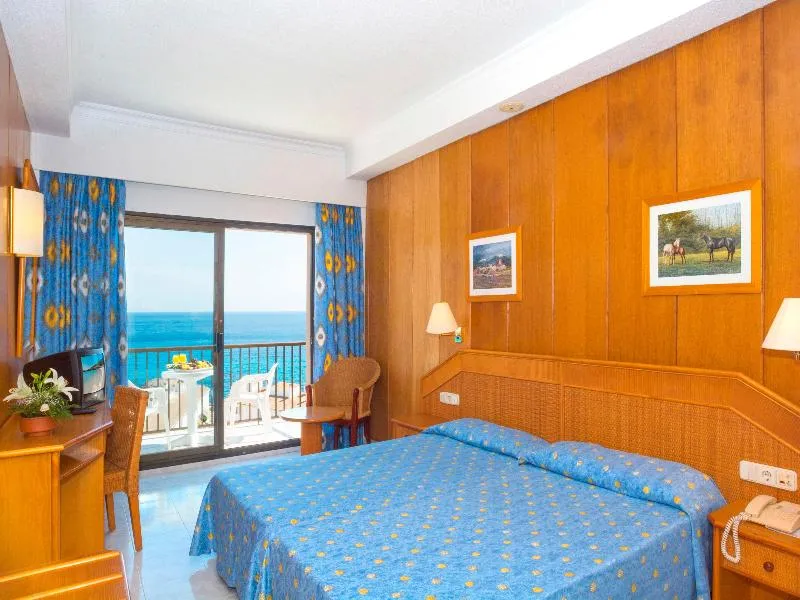 Room, HSM Regana, Majorca