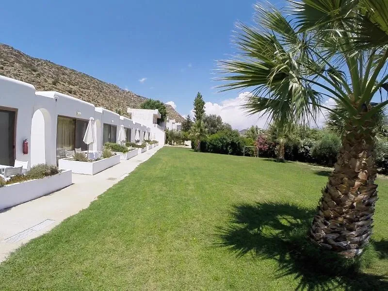 BUNGALOW CAPACITY 4 Room, Valley Village, Crete