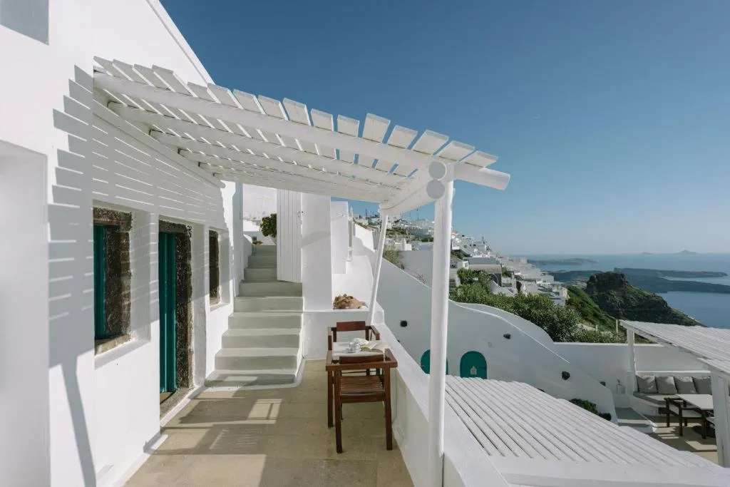 STUDIO DELUXE Room, Afroessa Hotel, Santorini