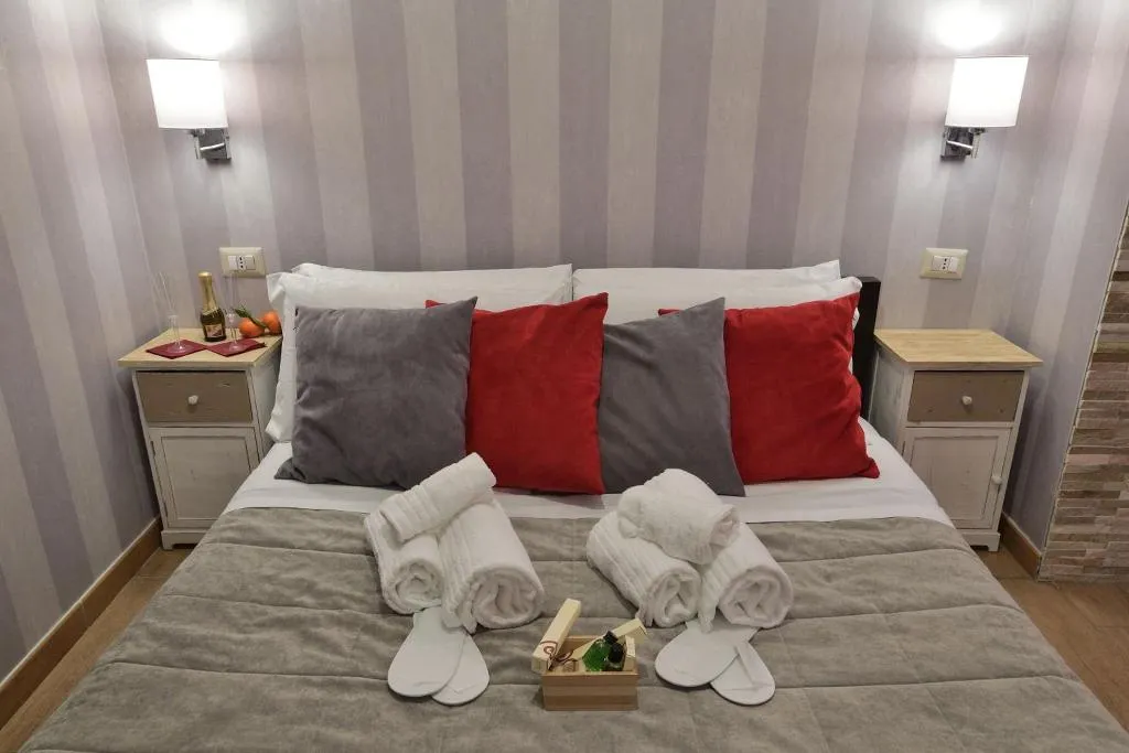 Double or Twin STANDARD Room, Santamaggiore, Rome