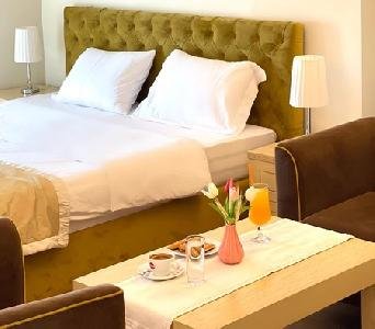 Vila Arber Hotel, Kavaje