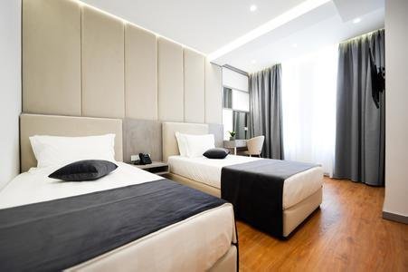Naos Luxury Resort, Kavaje
