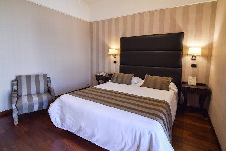Hotel Palma, Naples