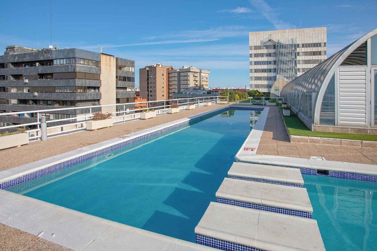 Pierre & Vacances Apartamentos Edificio Eurobuilding 2, Madrid