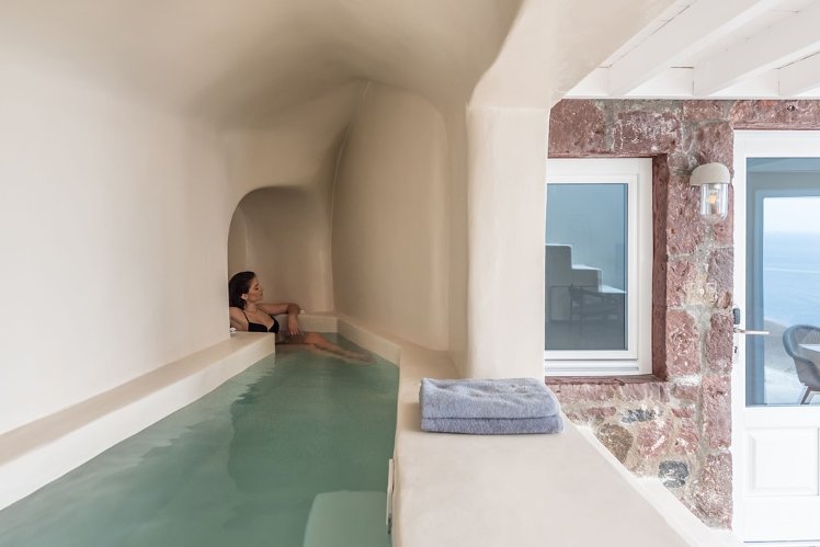 Oia Castle Luxury Suites, Santorini