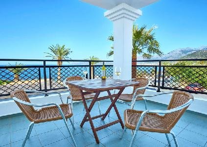 Maistrali Sea View Apartments, Crete
