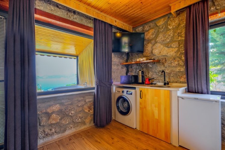 Faralya Yörük Evi, Dalaman