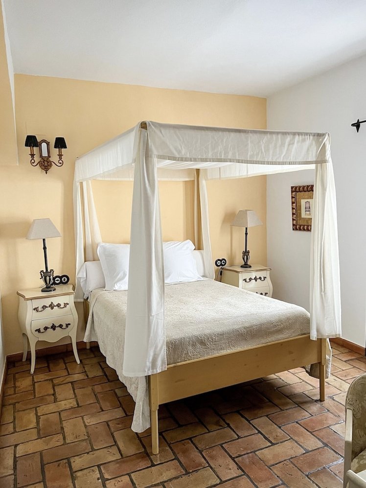 Hotel Servilia, Seville