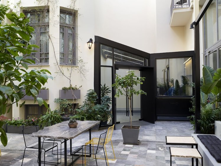Innathens Hotel, Athens