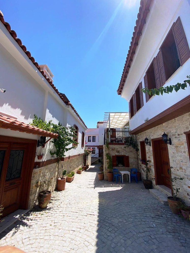 Villa Ephesus, Izmir