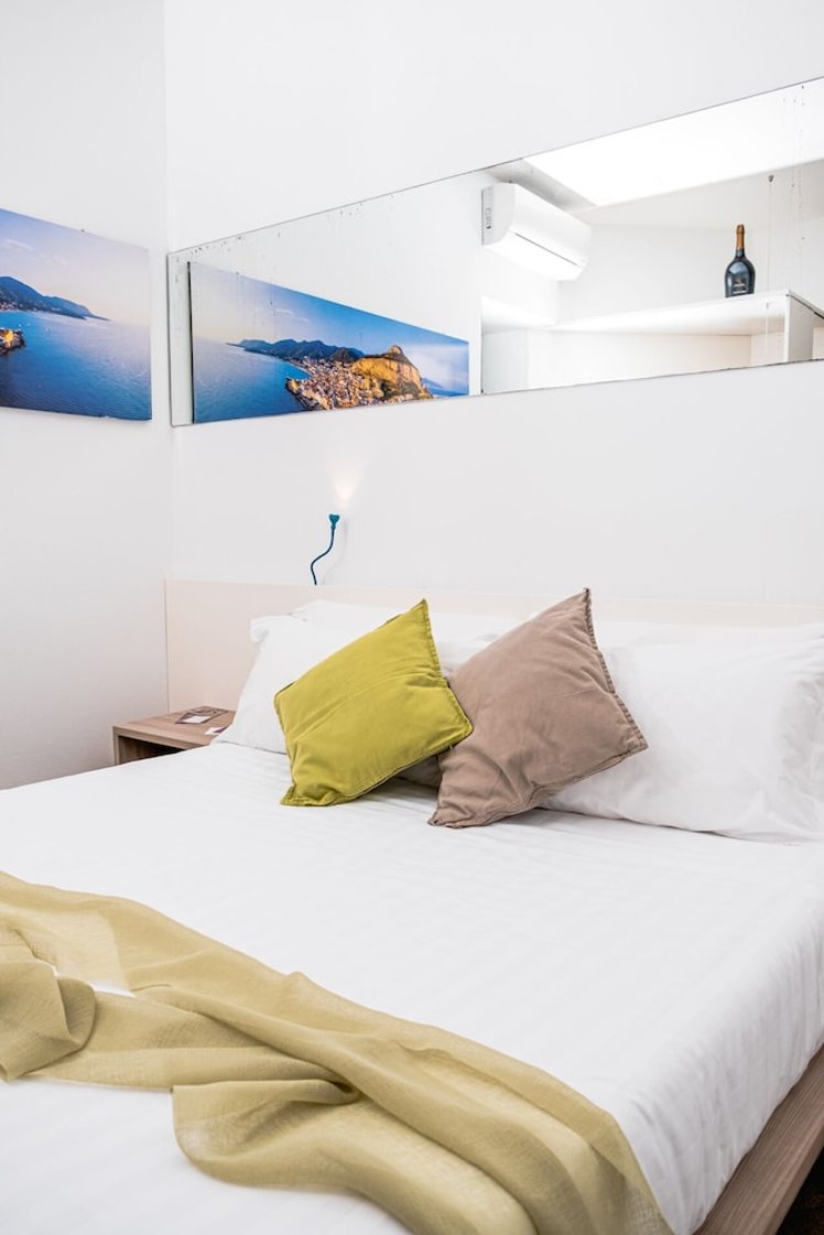 A Tonnara Charme B&B, Palermo