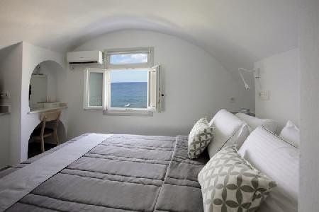 Sigalas Hotel and Apartments, Santorini