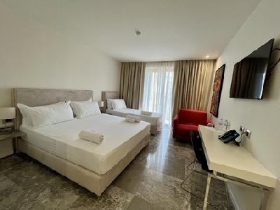 Durres Bay Hotel, Durres