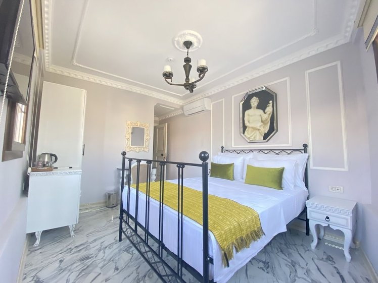 Villa Ephesus, Izmir