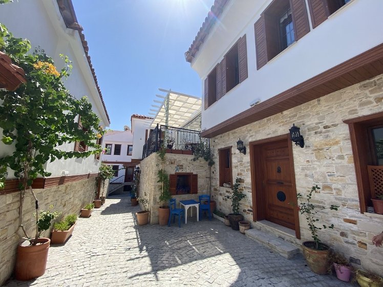 Villa Ephesus, Izmir