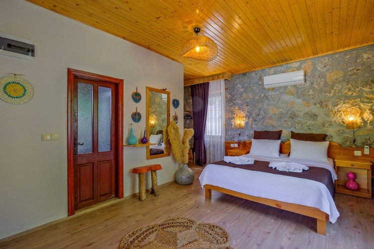 Faralya Yörük Evi, Dalaman