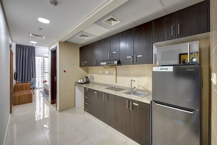 Royal Regency Suites Dubai Marina, Dubai