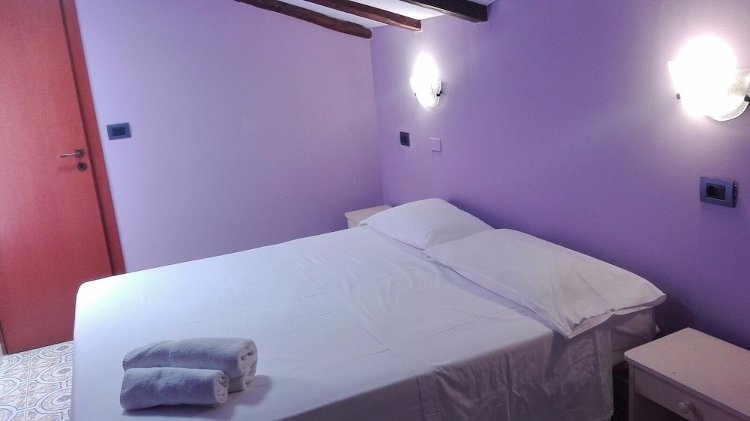 Bed & Breakfast PHENICUSA, Catania