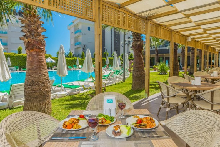 Lowe Hotel, Antalya
