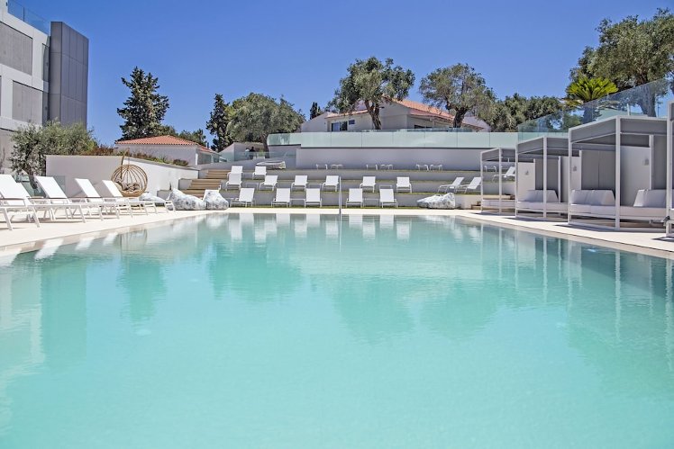 Ray Hotel, Corfu