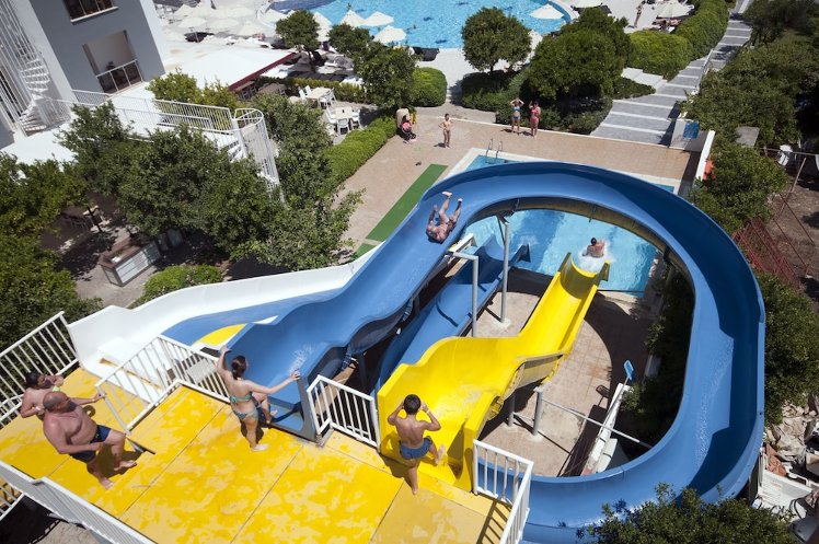 Caprice Beach Hotel instead of Luna Beach Deluxe Hotel, Dalaman