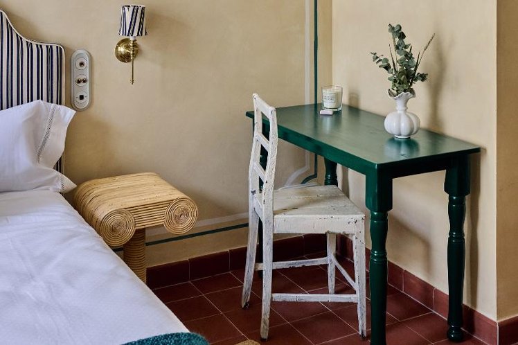 DOUBLE DELUXE Room, Cristine Bedfor Guest Houses Malaga, Costa Del Sol