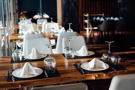 Grint Hotel, Kavaje