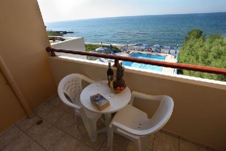 Danaos Beach Apartments, Crete