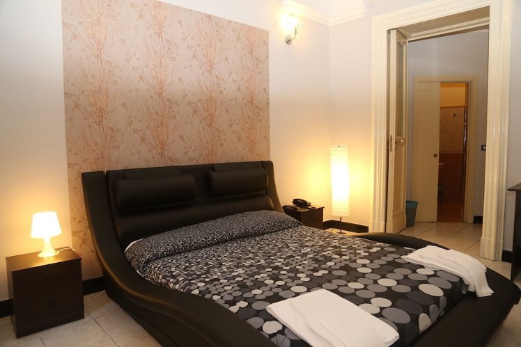 Nuovo Hotel Sangiuliano ***, Catania
