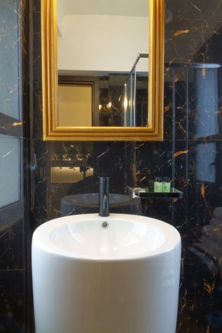 Athens Version Luxury Suites, Athens