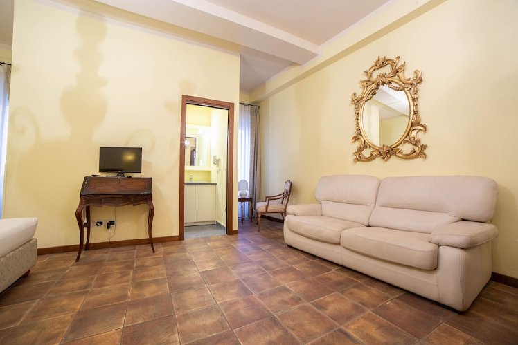 B&B Galileo 2000, Florence