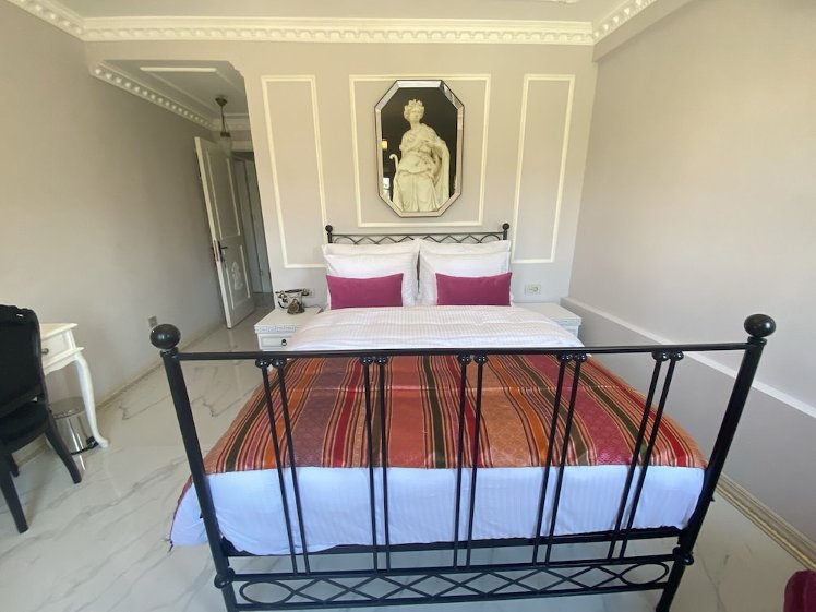 Villa Ephesus, Izmir