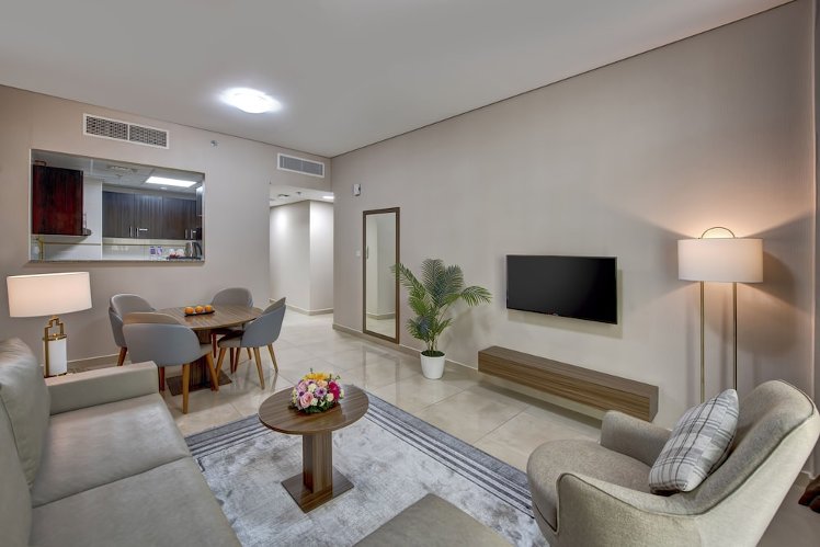 Royal Regency Suites Dubai Marina, Dubai