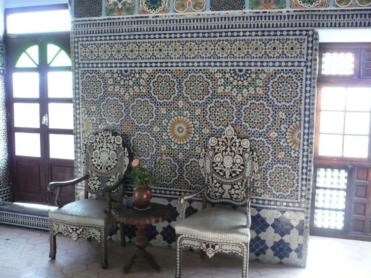 Continental, Tangier