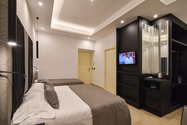 Hotel Palma, Naples
