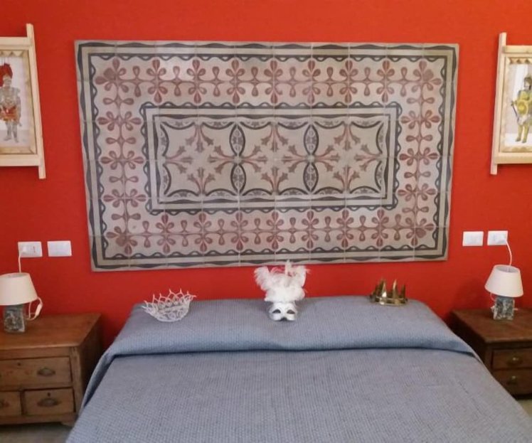 Ad Hoc Rooms, Palermo