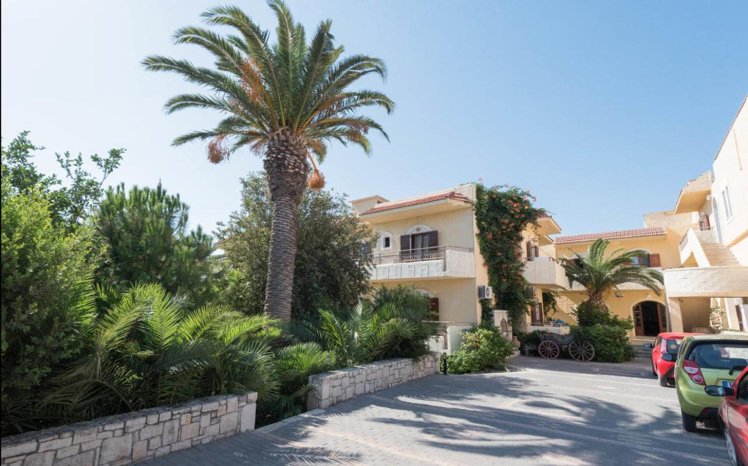 Lili, Crete