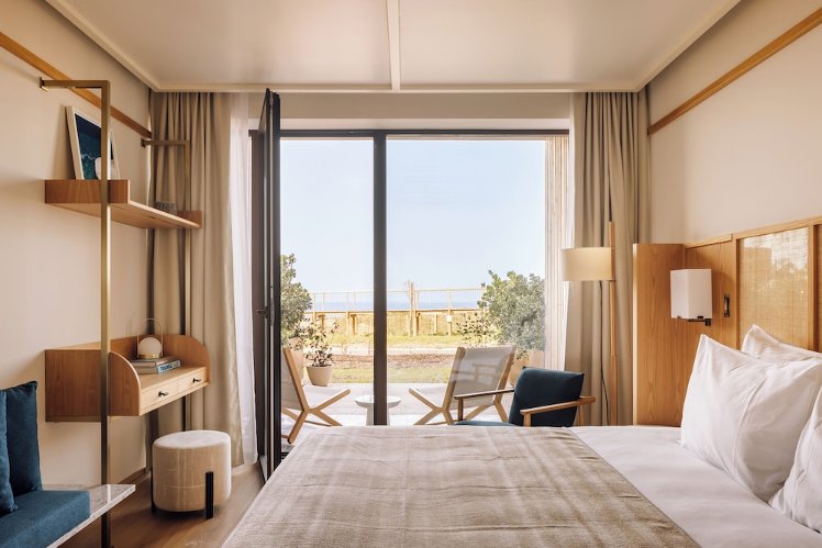 Aethos Ericeira, Lisbon