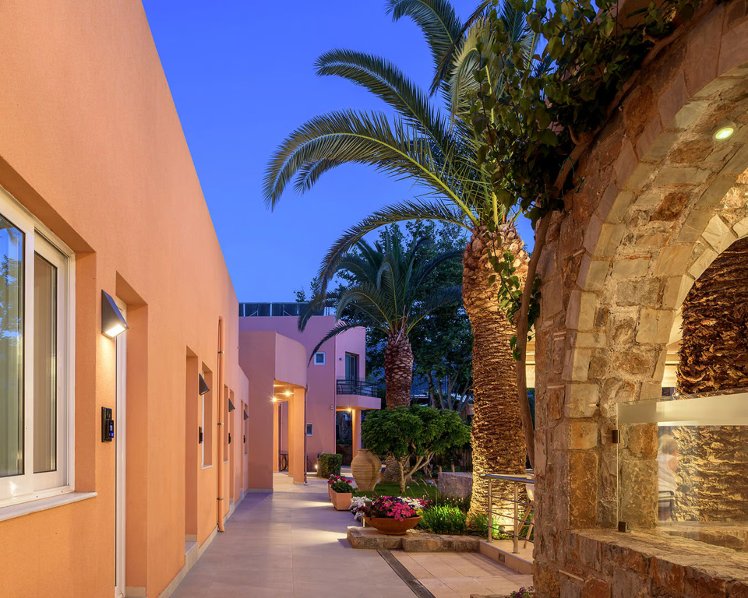 High Beach Resort, Crete