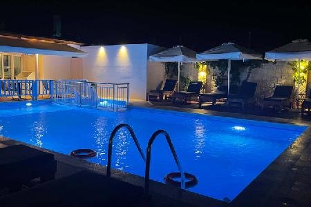 Blue Sky Apts And Hotel, Crete