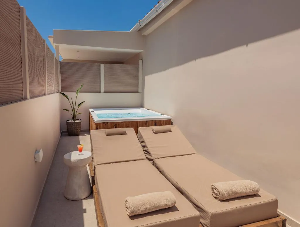 JUNIOR SUITE WITH JACUZZI Room, Tzante Hotel Zakynthos | Adults Only, Zante
