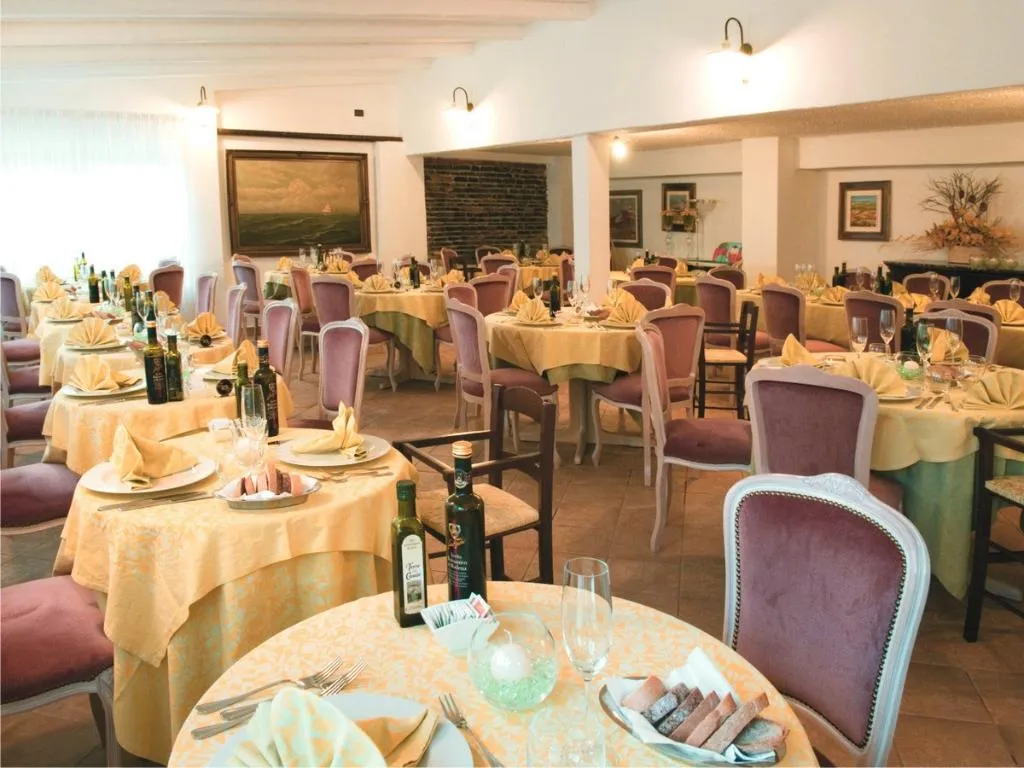 Restaurant, Hotel Stella Maris, Naples