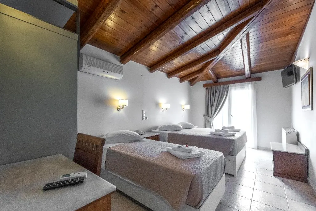 TRIPLE STANDARD Room, Parnassos Delphi, Athens