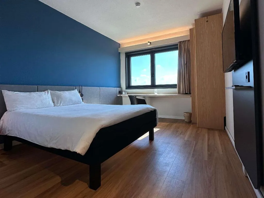 DOUBLE WITH DOUBLE BED Room, Ibis Roma Fiera, Rome