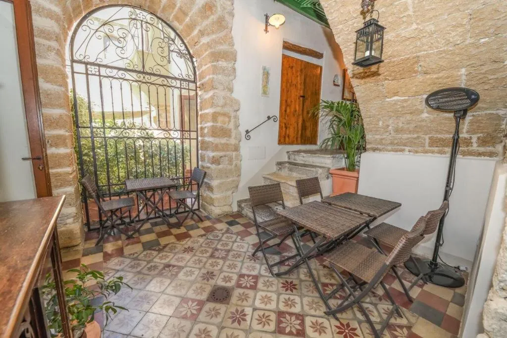 Terrace, Locanda Sette Fate, Catania