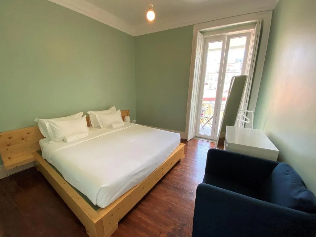Room, Green Heart Hostel, Lisbon