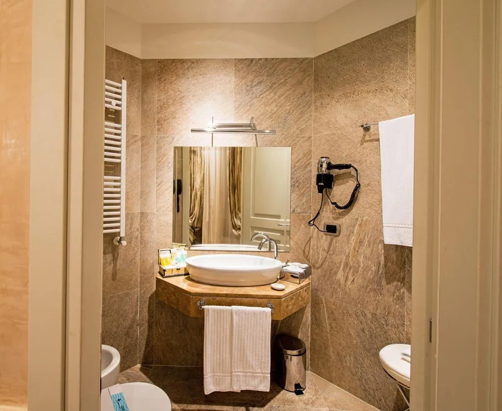 DOUBLE ANNEX Room, Hotel Barocco, Rome