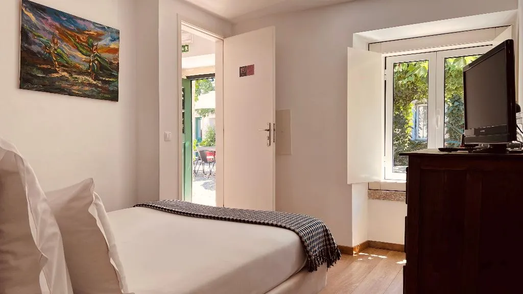 FAMILY ROOM STANDARD Room, Casa do Patio by Shiadu, Lisbon