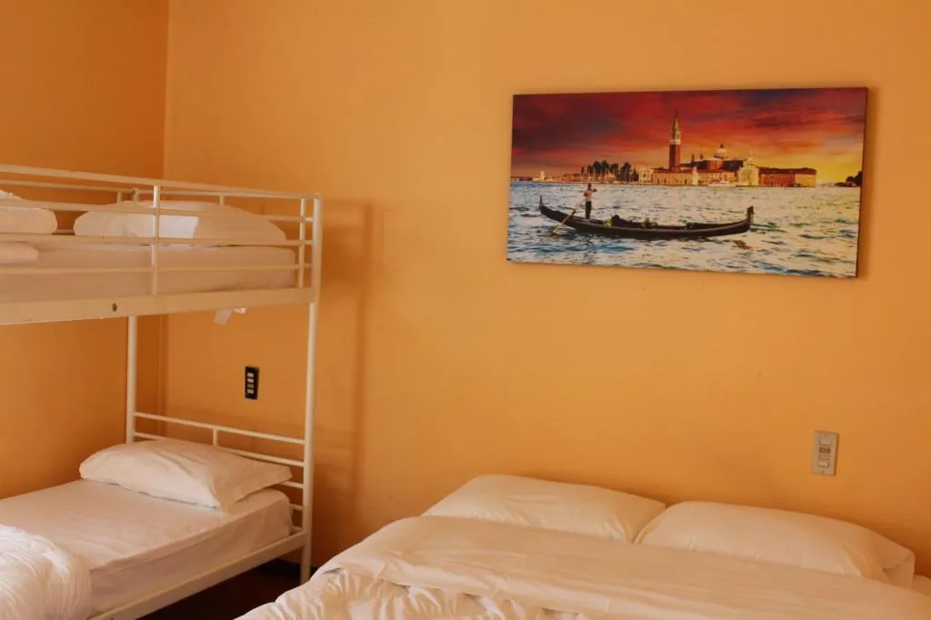 Room, Colombo Hotel & Hostel For Backpackers, Venice