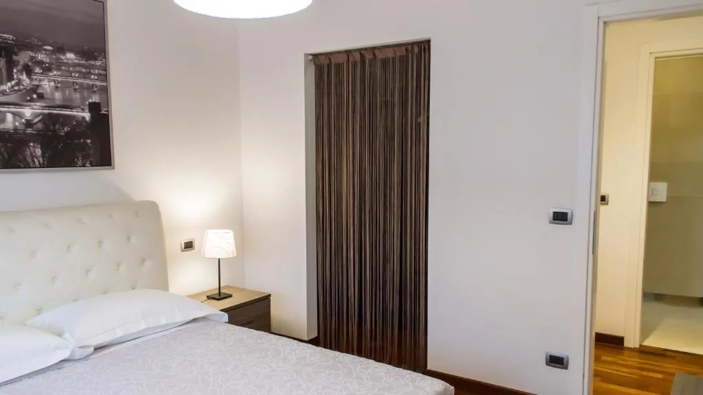 APARTMENT CONNECTING ROOM Room, Style Homes, Milan